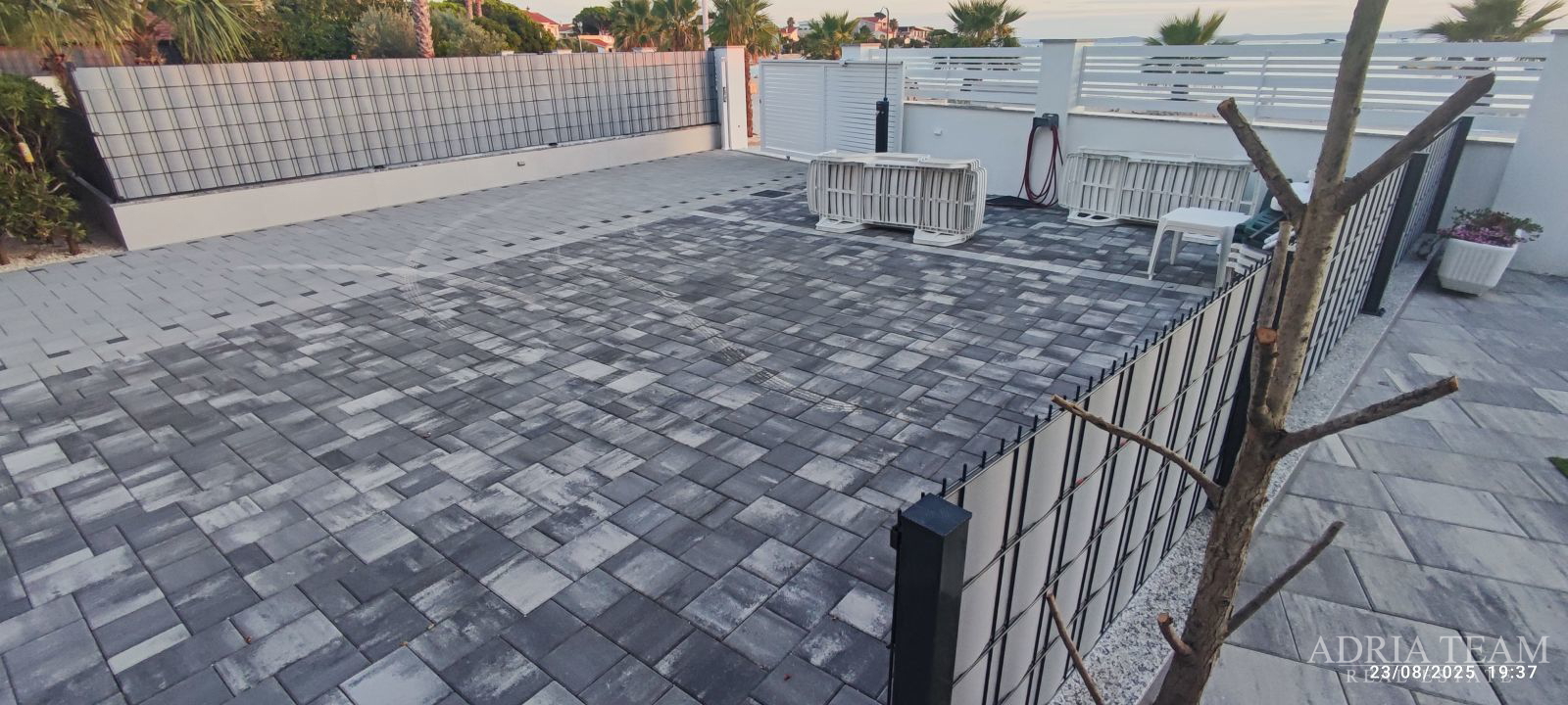 APARTMANI 3u1, IZVRSNA PRILIKA!!!  PRVI RED DO MORA, VIR - ZADAR