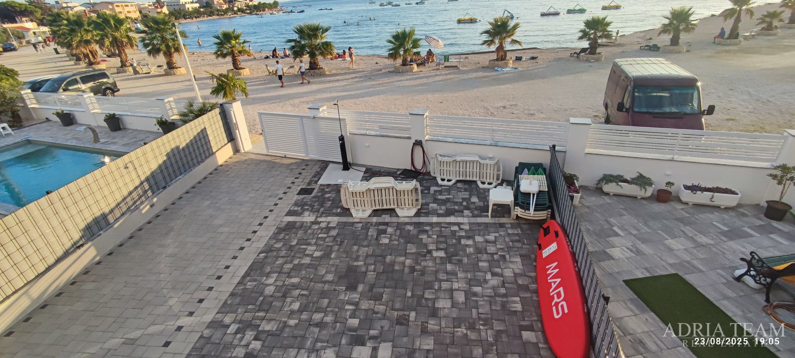 APARTMANI 3u1, IZVRSNA PRILIKA!!!  PRVI RED DO MORA, VIR - ZADAR