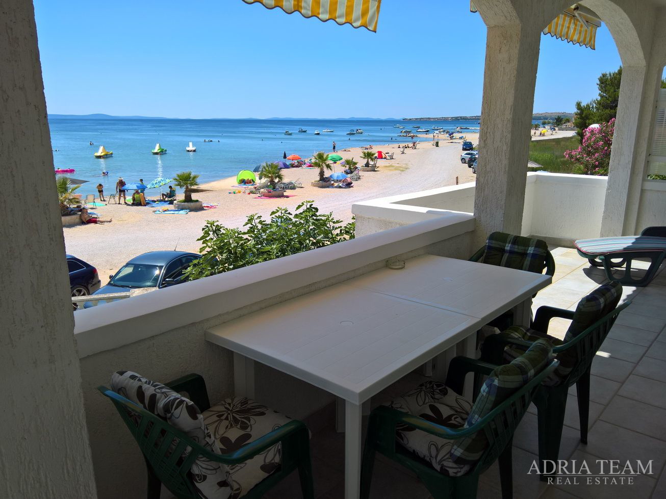 FERIENWOHNUNGEN ERSTE REIHE ZUM MEER, VIR - ZADAR