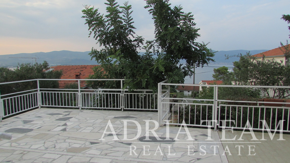 House, 785 m2, For Sale, Split - Slatine