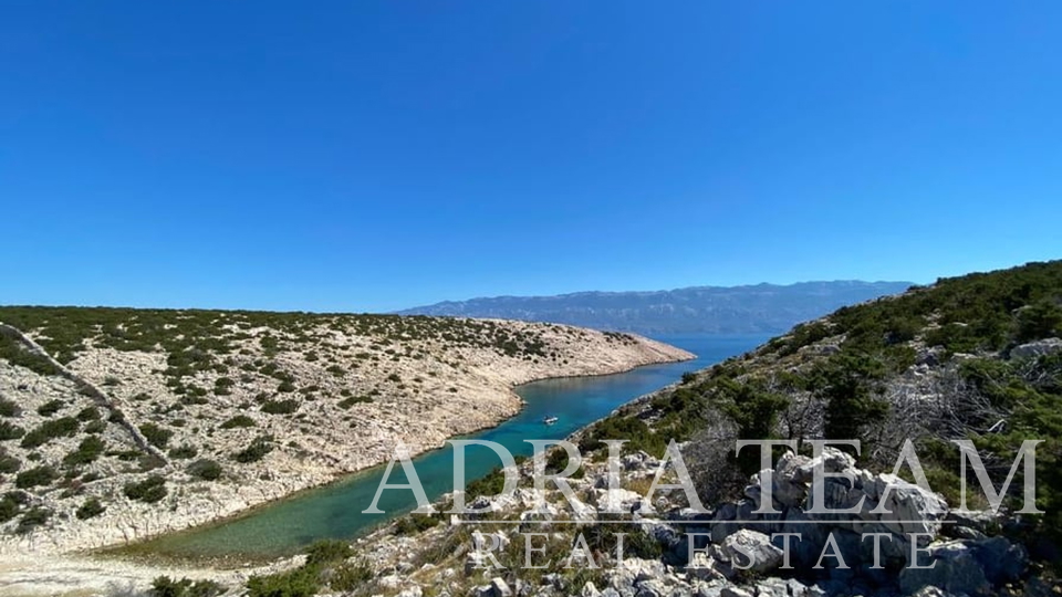 Land, 66509 m2, For Sale, Novalja