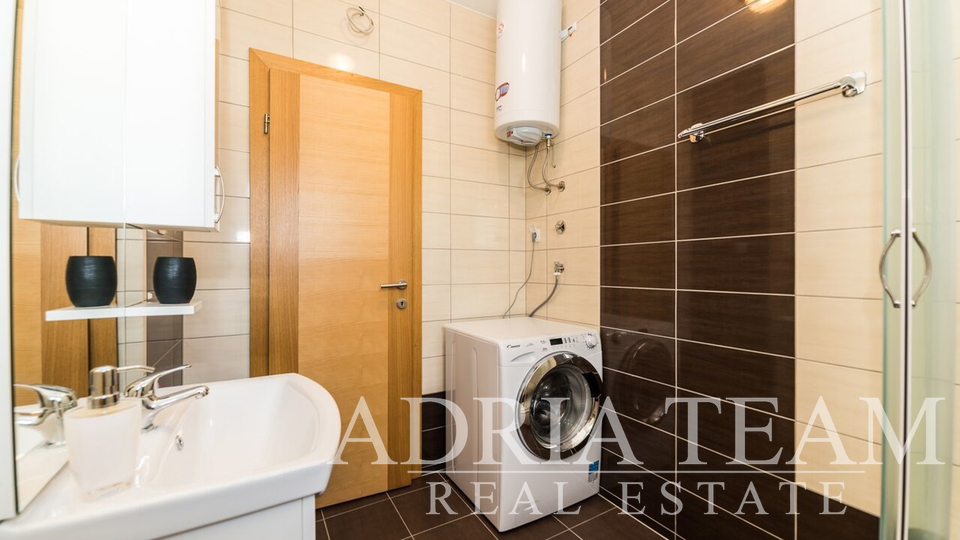 House, 178 m2, For Sale, Vir