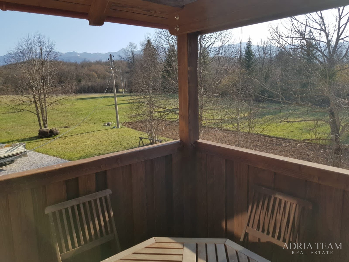 PROPERTY WITH A LUXURY VILLA WITH HEATED POOL AND COVERED TERRACE - 10,000 m2 OF LAND!