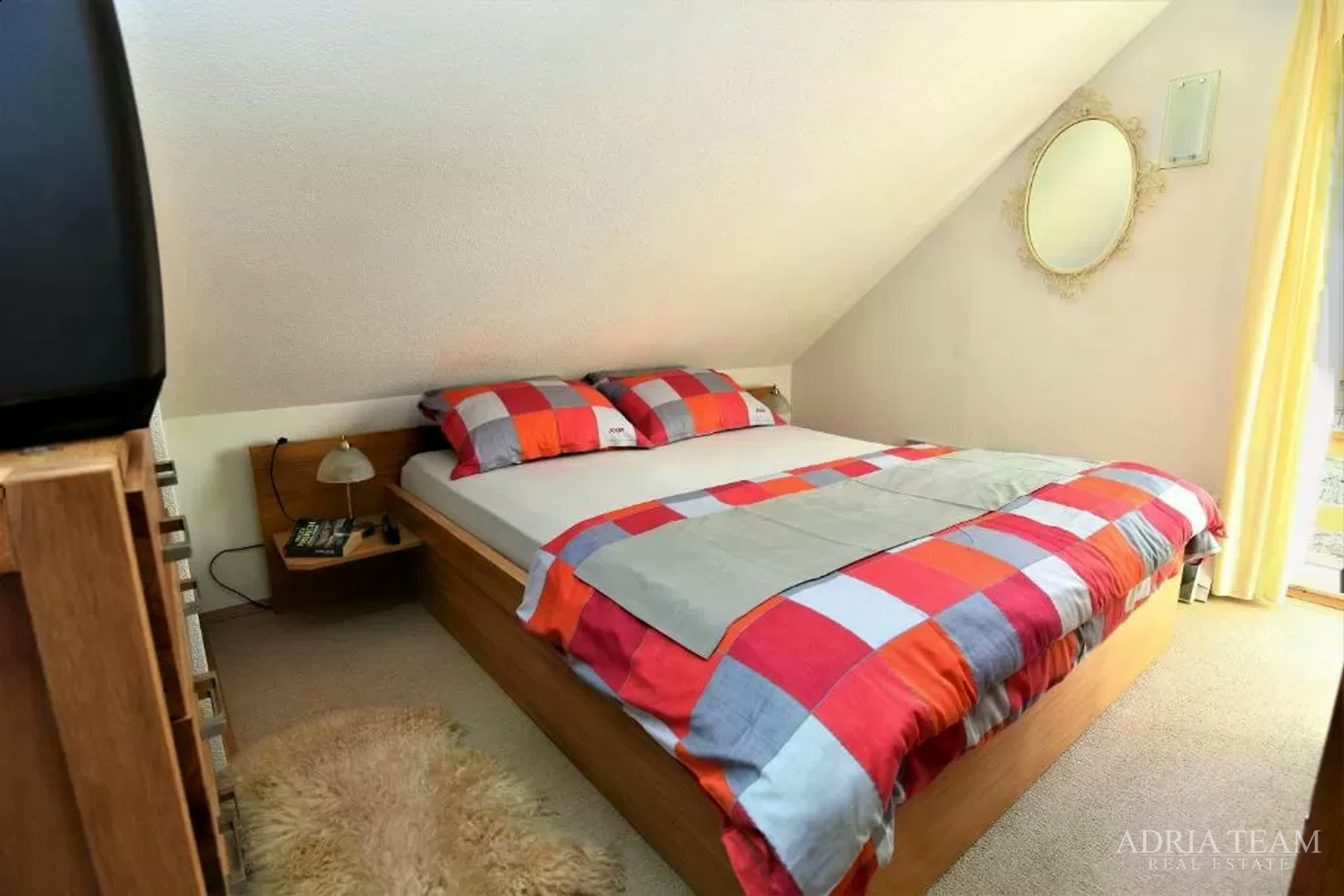 PROPERTY WITH A LUXURY VILLA WITH HEATED POOL AND COVERED TERRACE - 10,000 m2 OF LAND!