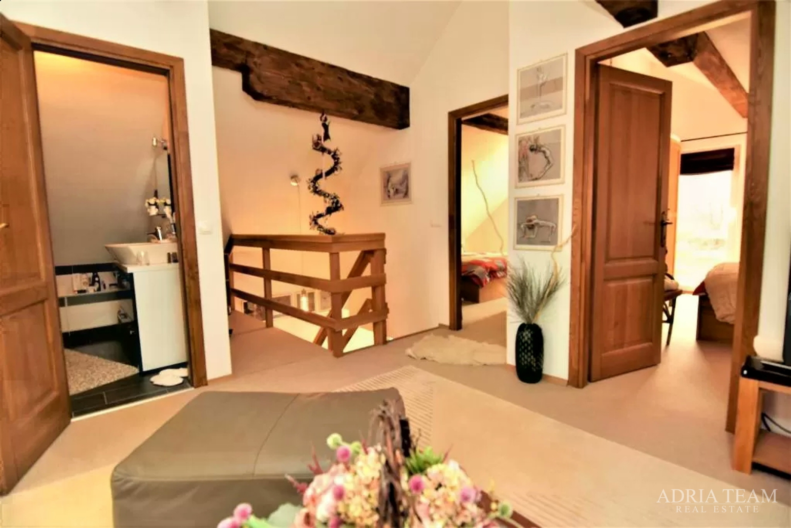 LUXURY VILLA WITH HEATED POOL AND COVERED TERRACE - 10,000 m2 LAND!