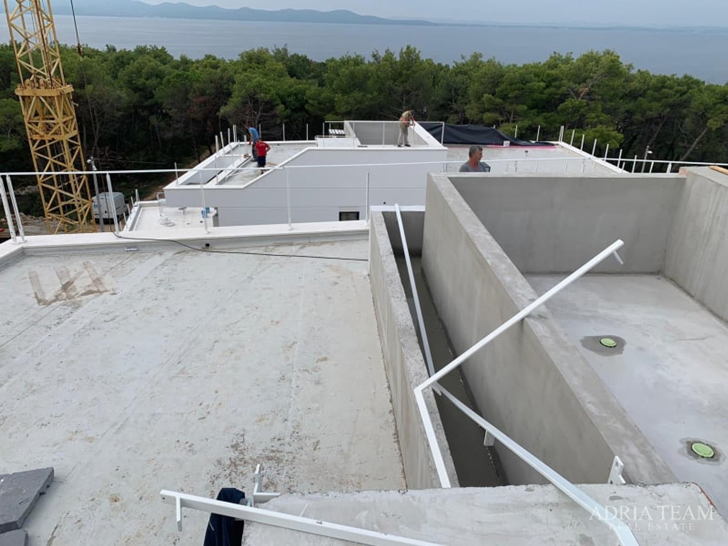AKCIJA!! LUKSUZNI APARTMANI NA MIRNOJ LOKACIJI, 100 m OD MORA, KOŽINO - ZADAR