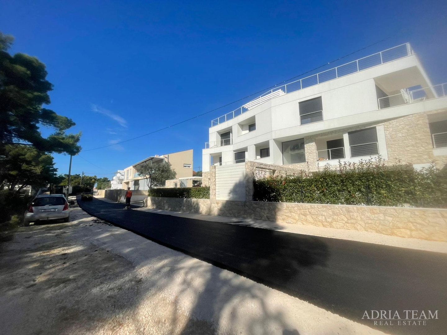 AKCIJA!! LUKSUZNI APARTMANI NA MIRNOJ LOKACIJI, 100 m OD MORA, KOŽINO - ZADAR
