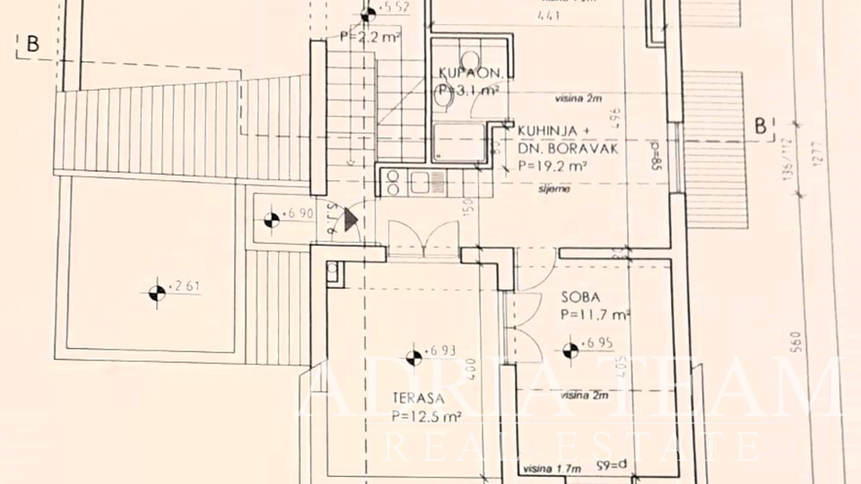 APARTMANSKA KUĆA SA 6 APARTMANA, 170 m OD MORA, ZADAR - BIBINJE