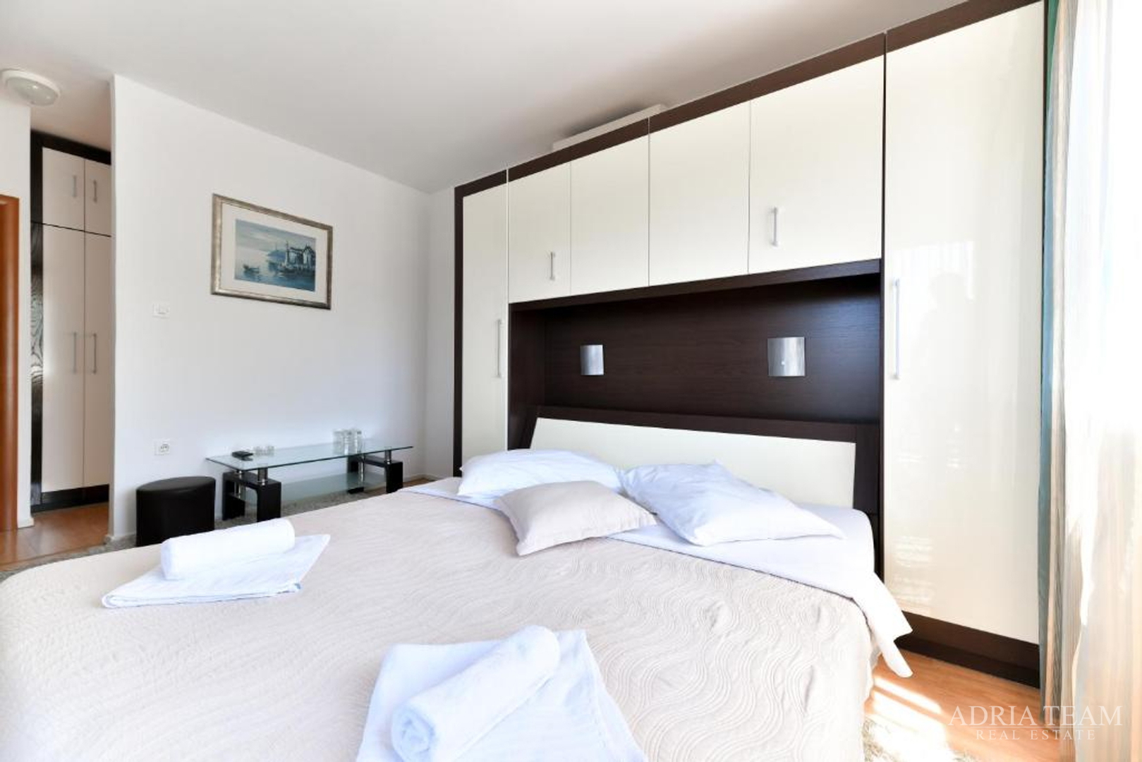 HOTELSKI KOMPLEKS S RESTORANOM I UHODANIM POSLOM U TURIZMU, SUKOŠAN - ZADAR