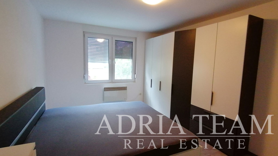 FURNISHED AND COMFORTABLE THREE BEDROOM APARTMENT - REMETINEC, ZAGREB