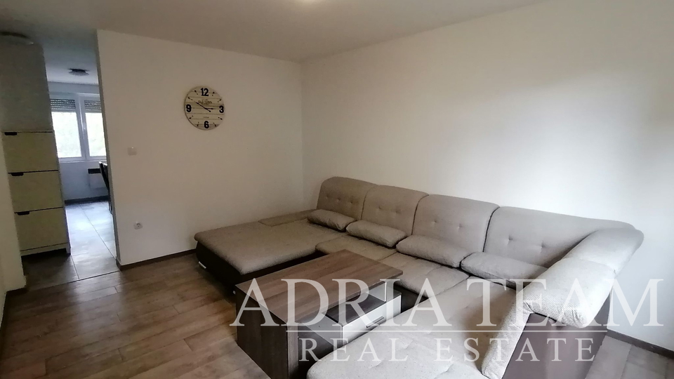 FURNISHED AND COMFORTABLE THREE BEDROOM APARTMENT - REMETINEC, ZAGREB