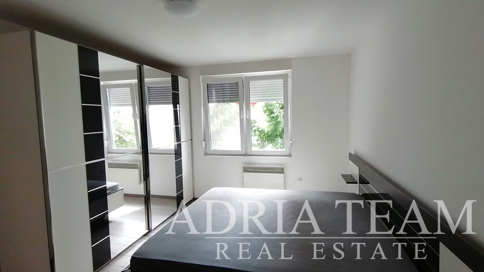 FURNISHED AND COMFORTABLE THREE BEDROOM APARTMENT - REMETINEC, ZAGREB