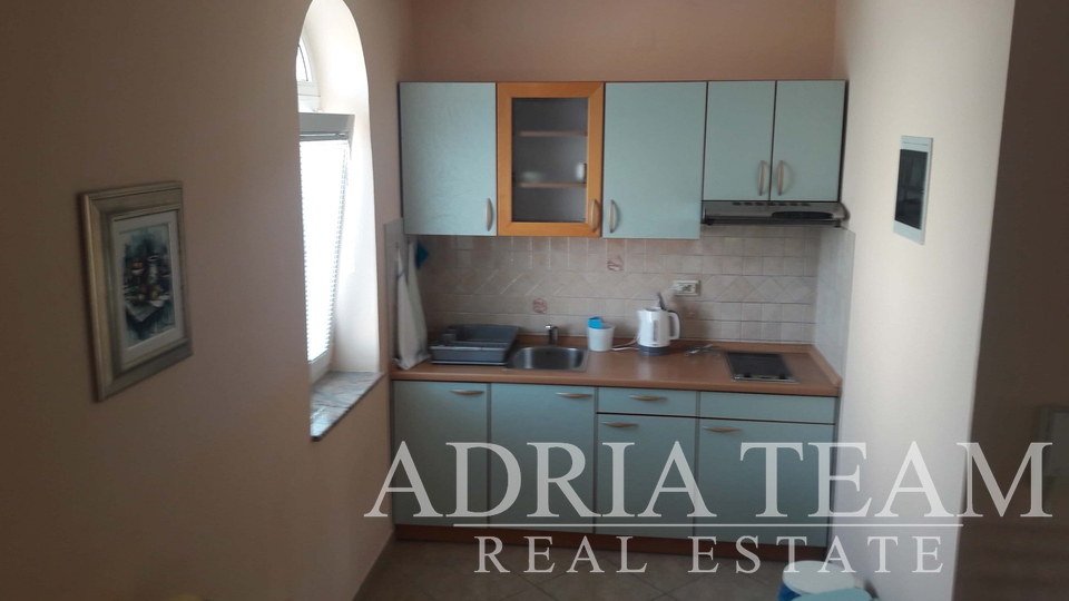 APARTMANSKA KUĆA U BLIZINI MORA, 80 M OD MORA, ZADAR - KOŽINO