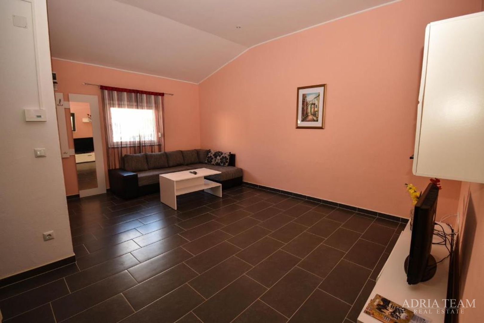 UNIQUE COMPLEX FOR TOURIST RENTAL! 180 m FROM THE SEA! VIR - ZADAR