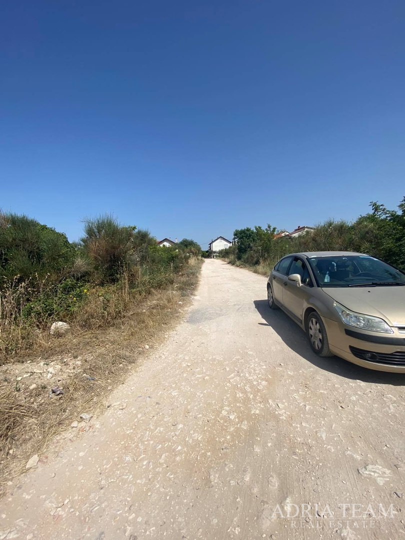 BUILDING LAND - RESIDENTIAL PURPOSE - ZADAR - PLOVANIJA
