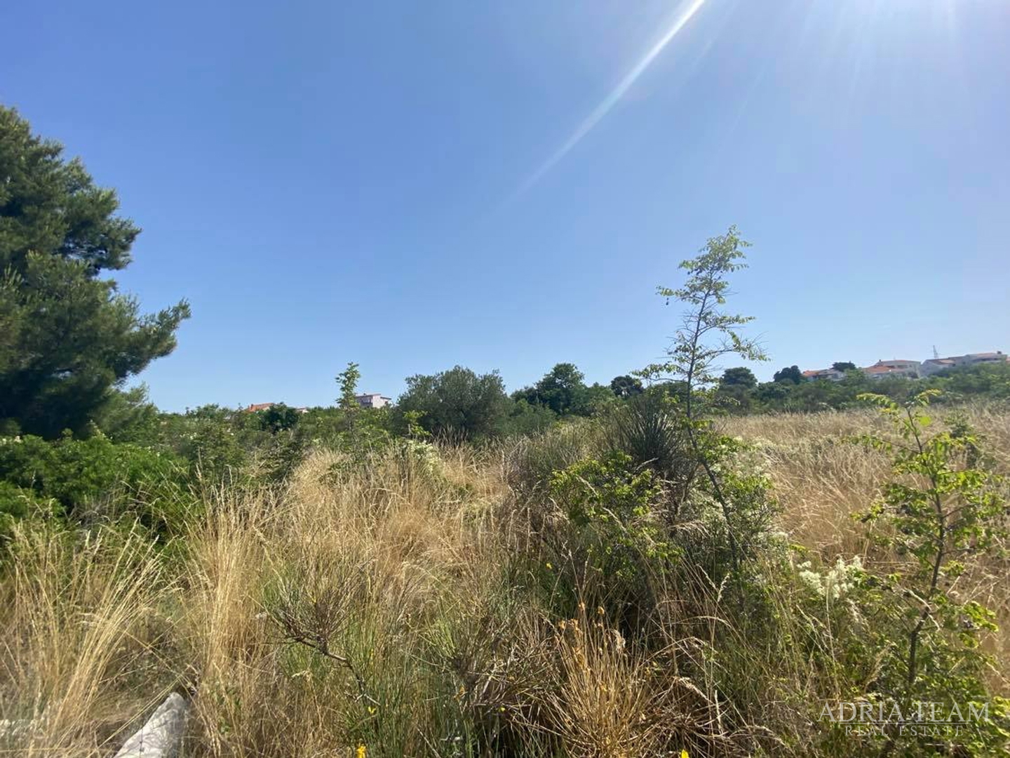 BUILDING LAND - RESIDENTIAL PURPOSE - ZADAR - PLOVANIJA