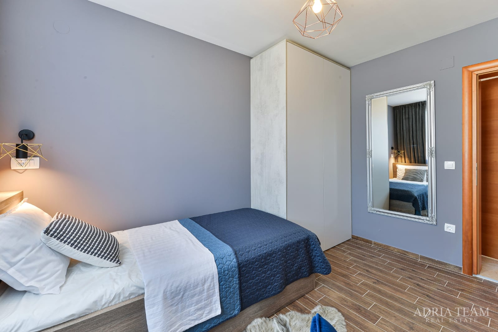 KUĆA NOVOGRADNJA S POGLEDOM NA MORE, ZADAR - DIKLOVAC