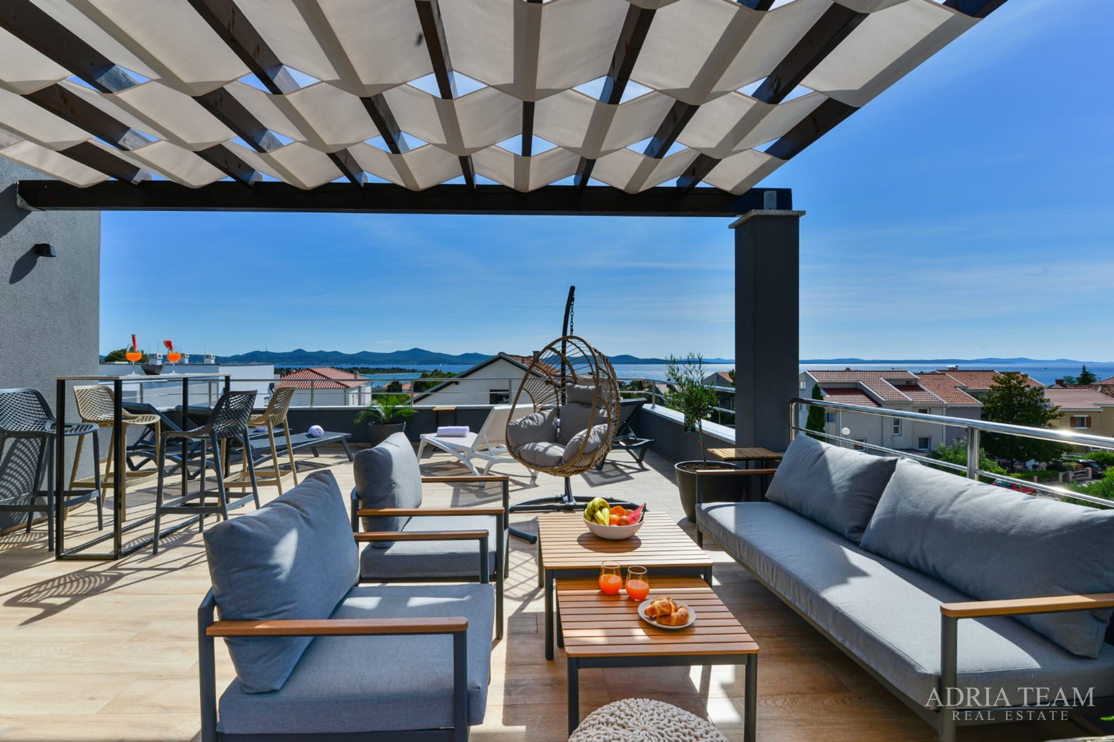 KUĆA NOVOGRADNJA S POGLEDOM NA MORE, ZADAR - DIKLOVAC