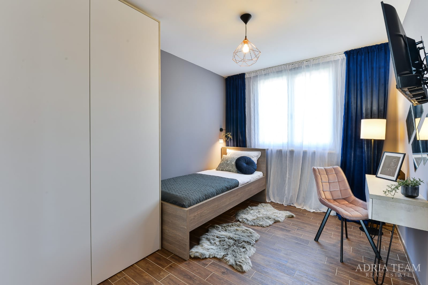 KUĆA NOVOGRADNJA S POGLEDOM NA MORE, ZADAR - DIKLOVAC