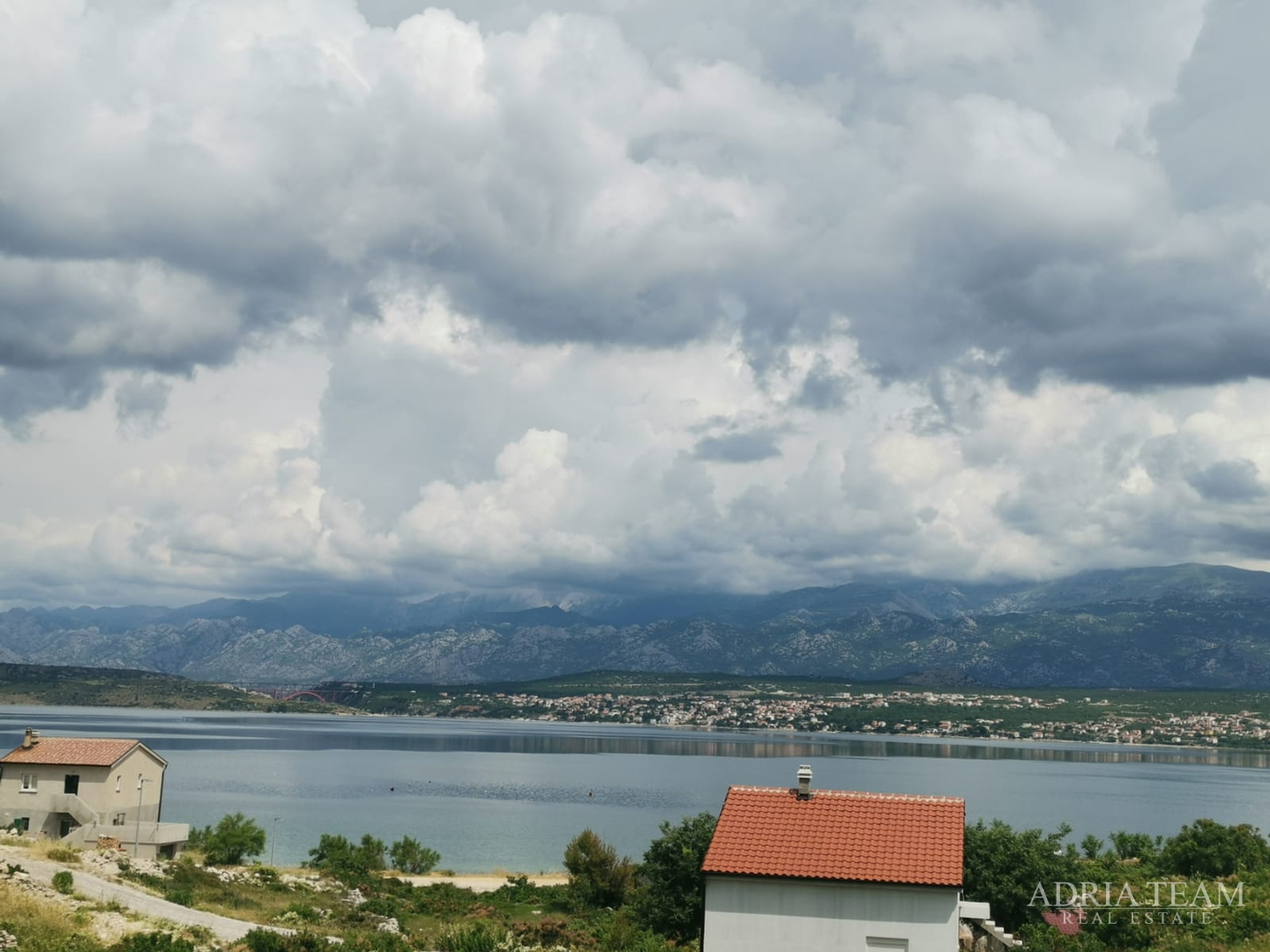 VILLA MIT SCHWIMMBAD, 200 M VOM MEER ENTFERNT, NOVIGRAD - ZADAR