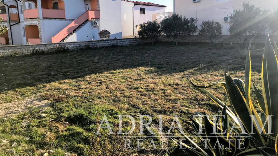 BUILDING LAND, 280 m FROM THE SEA, VIR - ZADAR