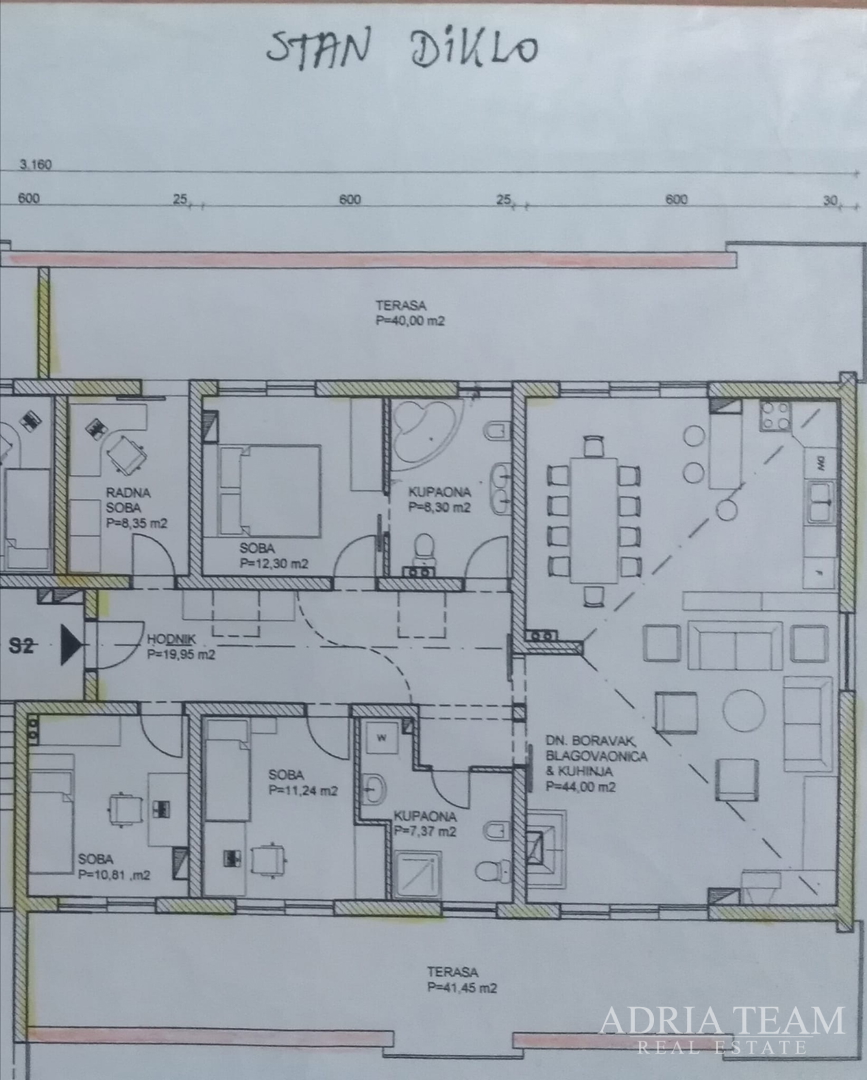 APARTMAN S 4 SPAVAĆE SOBE I PREKRASNIM POGLEDOM NA MORE, ZADAR - DIKLO