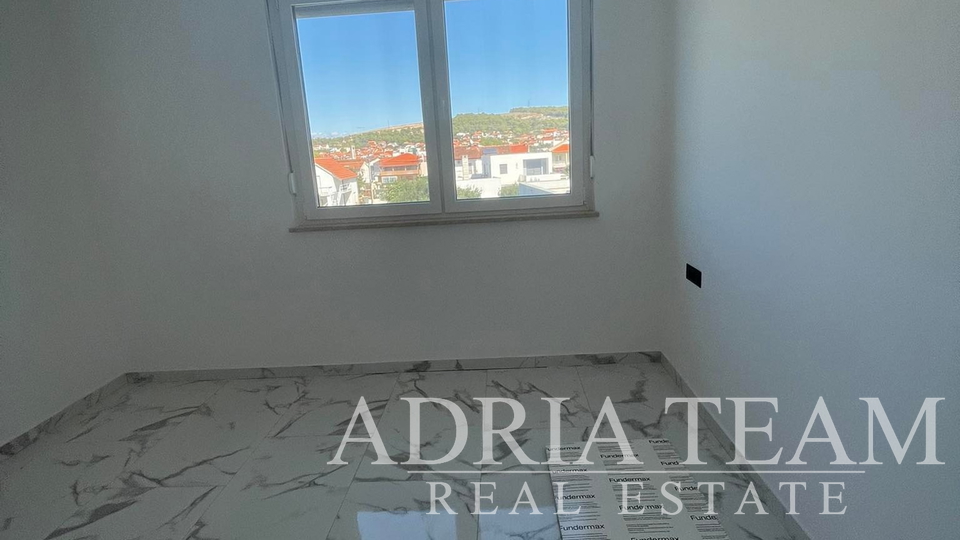 LUXURY TWO BEDROOM APARTMENTS, 100 m FROM THE SEA, BIBINJE - ZADAR