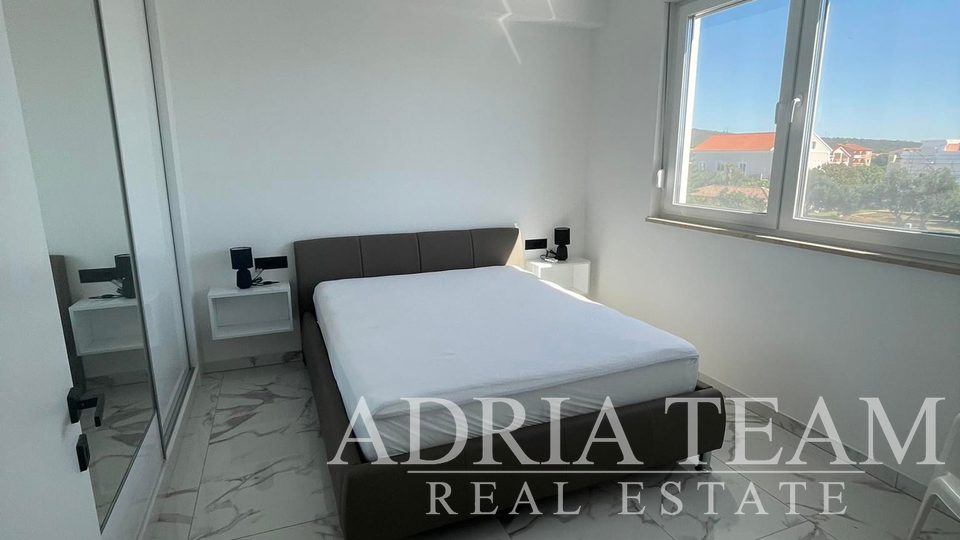 LUXURY TWO BEDROOM APARTMENTS, 100 m FROM THE SEA, BIBINJE - ZADAR