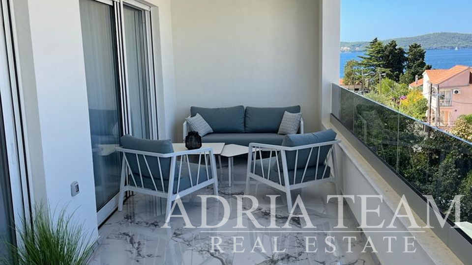 LUXURY TWO BEDROOM APARTMENTS, 100 m FROM THE SEA, BIBINJE - ZADAR