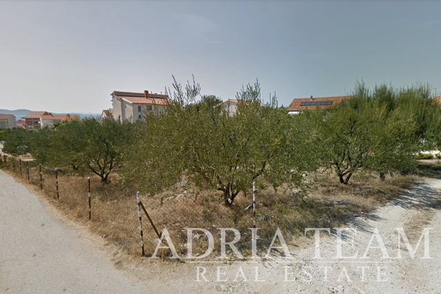 BUILDING LAND WITH SEA VIEW, 190 m FROM THE SEA AND THE BEACH, TOP POSITION, ZADAR - DIKLO