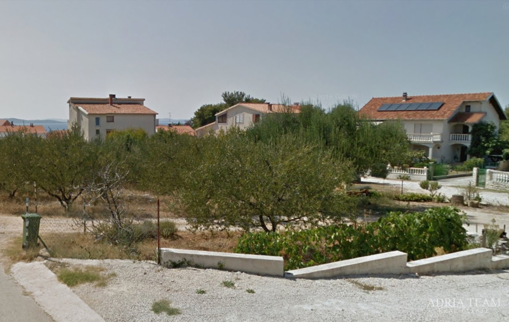 BAUGRUNDSTÜCK MIT MEERBLICK, 190 m VOM MEER UND STRAND ENTFERNT, TOP-LAGE, ZADAR - DIKLO