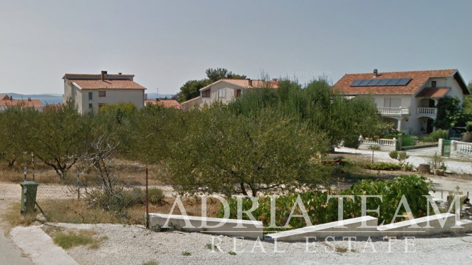 BUILDING LAND WITH SEA VIEW, 190 m FROM THE SEA AND THE BEACH, TOP POSITION, ZADAR - DIKLO