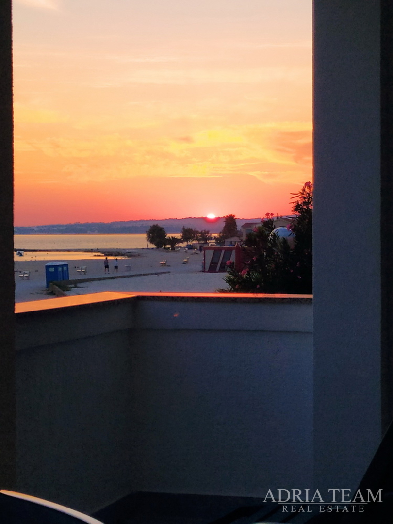 APARTMANI PRVI RED DO MORA, VIR - ZADAR