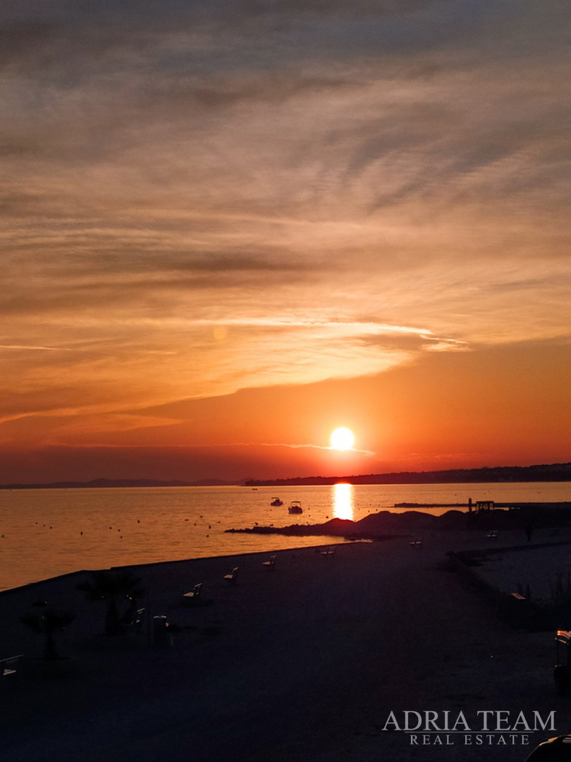APARTMANI PRVI RED DO MORA, VIR - ZADAR