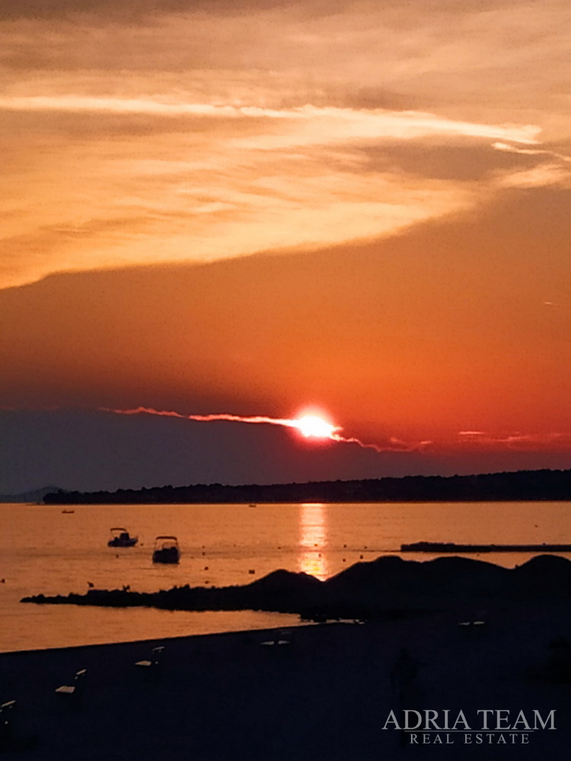 APARTMANI PRVI RED DO MORA, VIR - ZADAR
