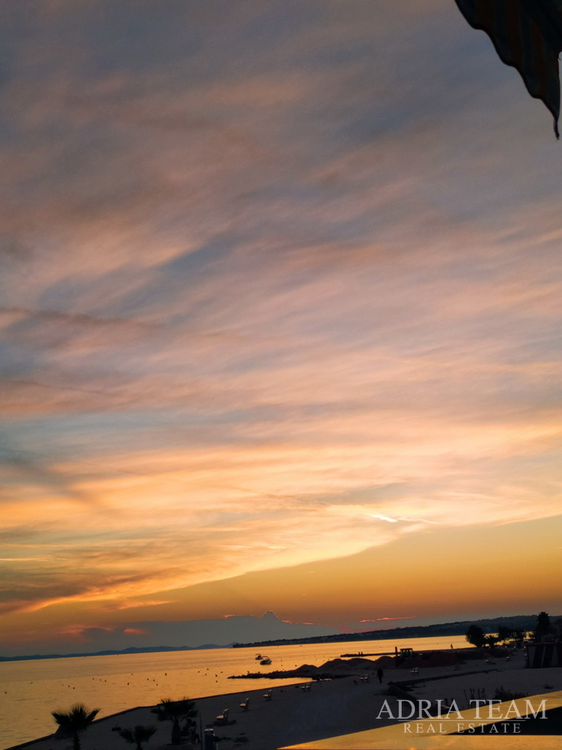 APARTMANI PRVI RED DO MORA, VIR - ZADAR