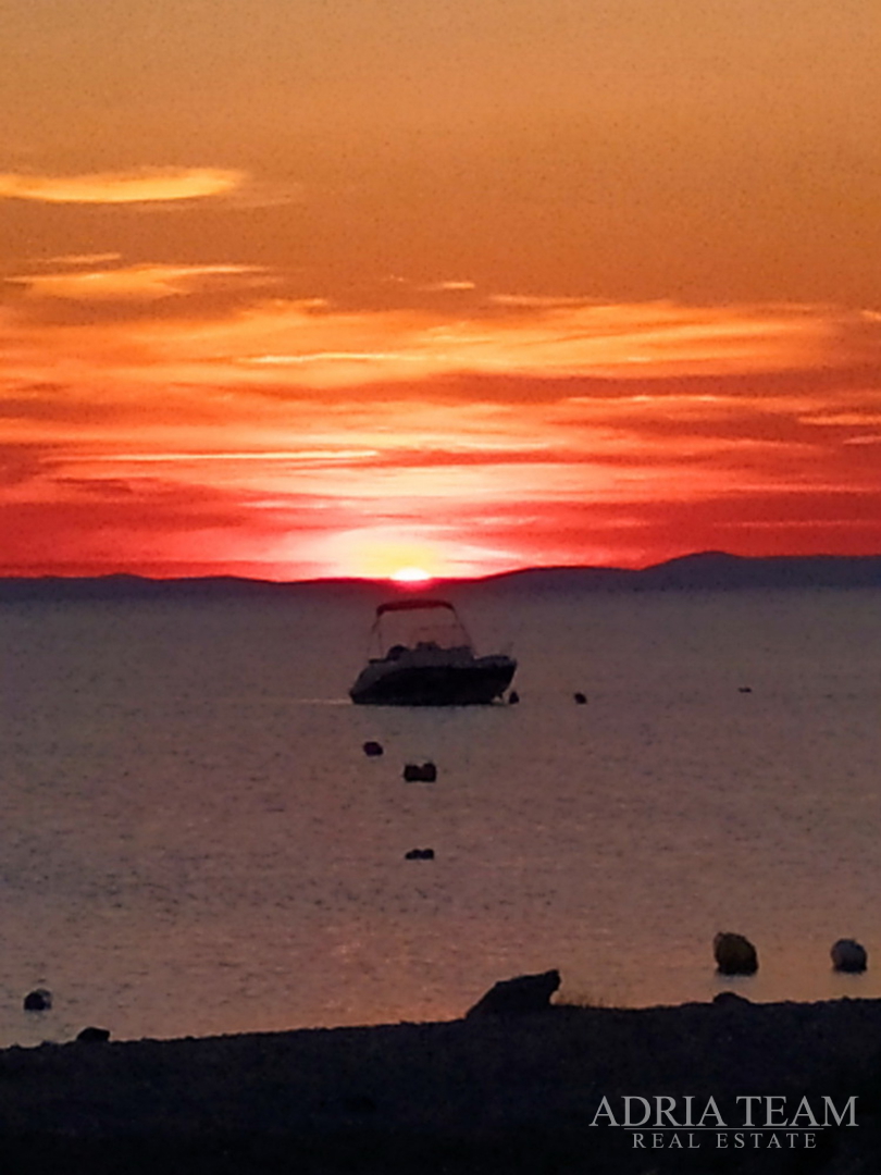 APARTMANI PRVI RED DO MORA, VIR - ZADAR