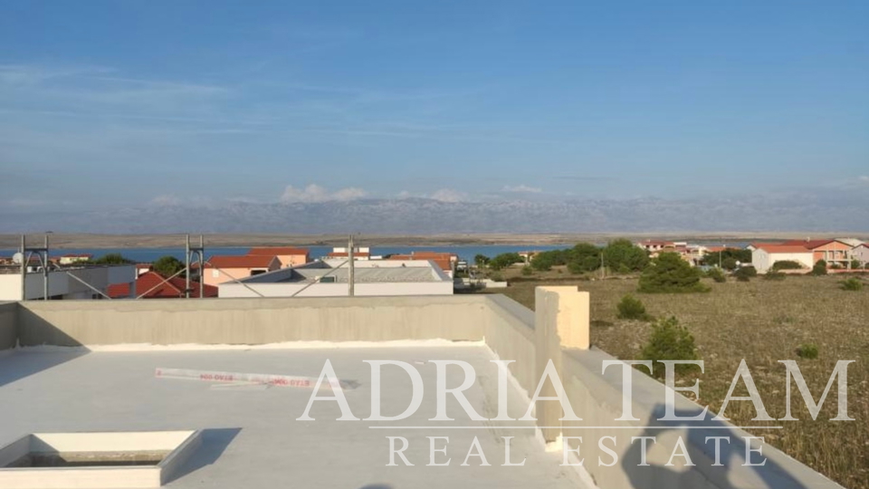 VILA S BAZENOM, 350 m OD MORA, VIR - ZADAR