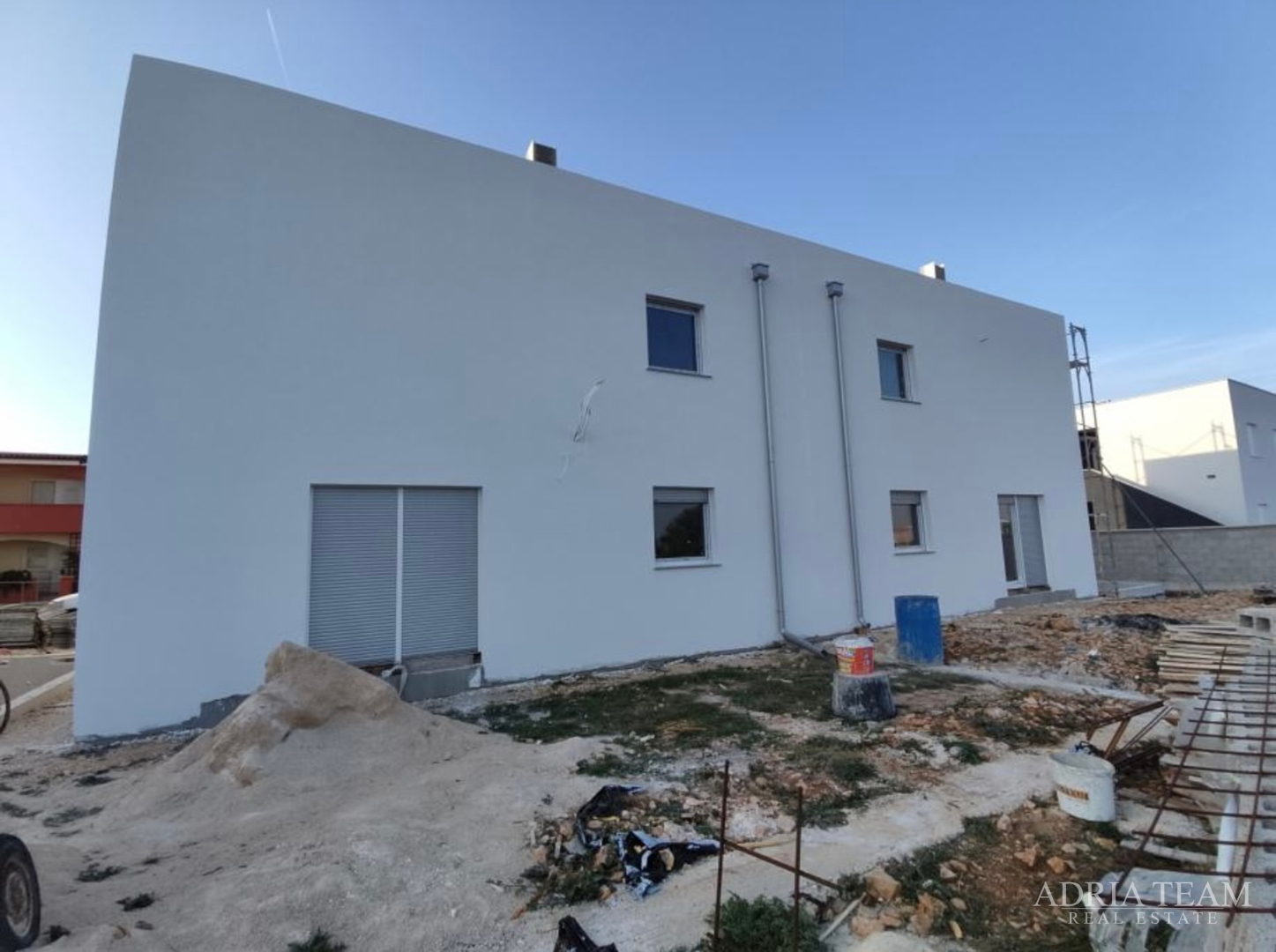 VILA S BAZENOM, 350 m OD MORA, VIR - ZADAR