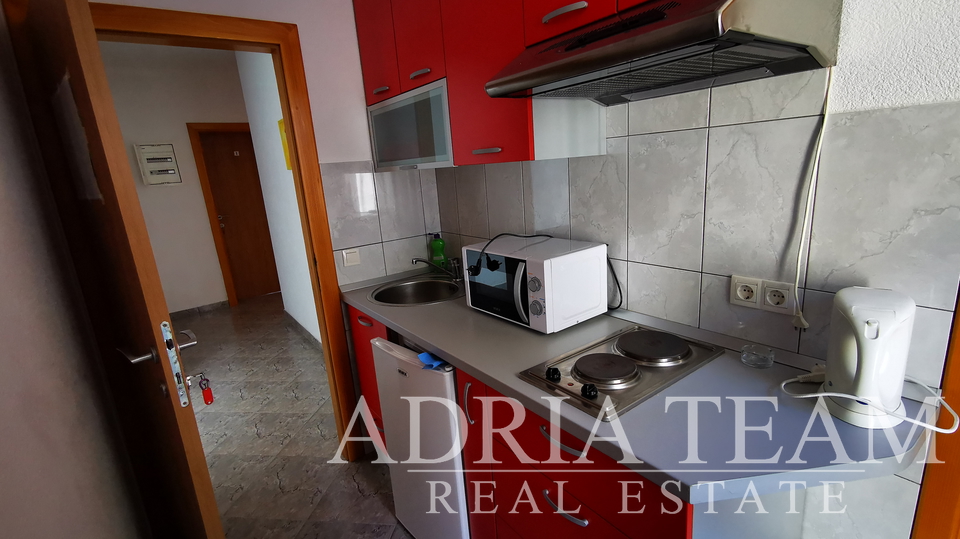 House, 300 m2, For Sale, Omiš - Lokva Rogoznica