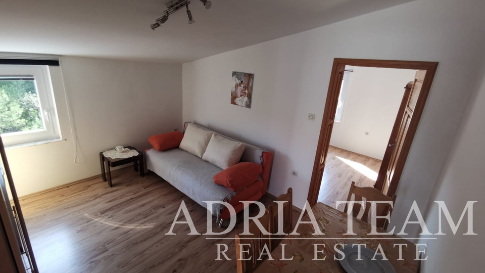 APARTMANSKA KUĆA S 3 APARTMANA - VIR