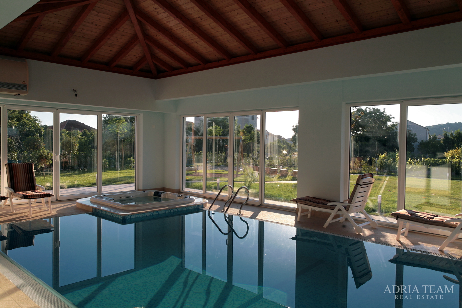 LUXURY VILLAS 2in1!! 100 M AWAY FROM THE MARINA - BETINA, MURTER