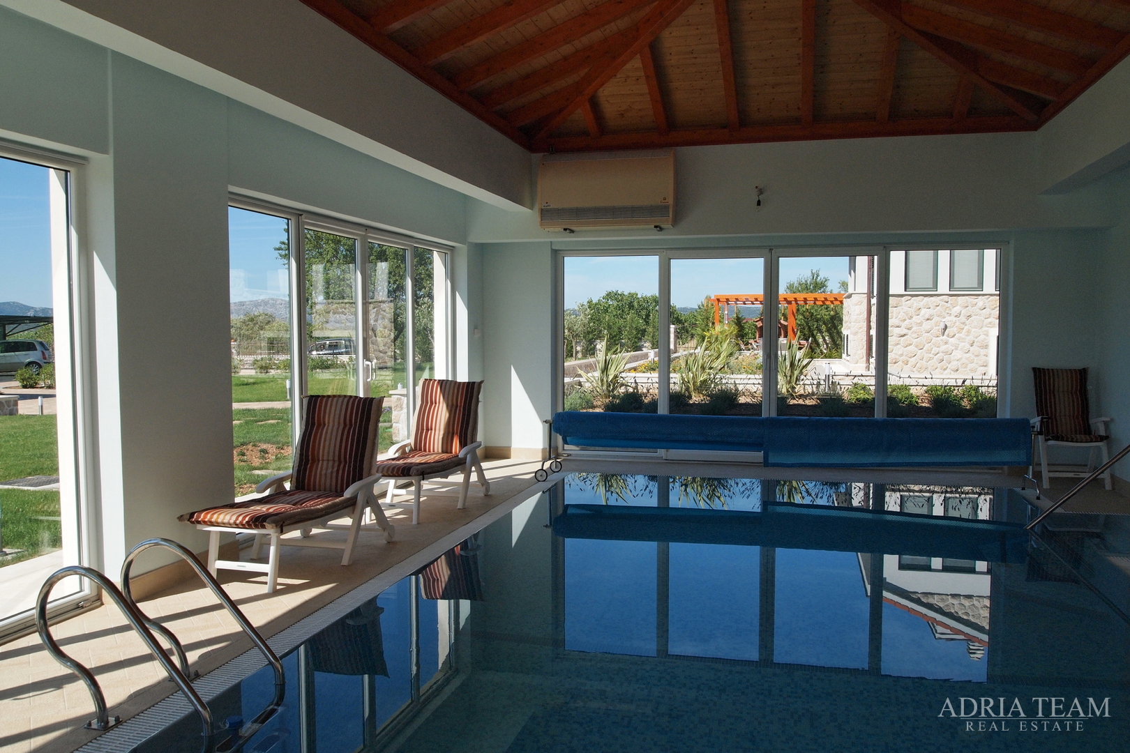 LUXURY VILLAS 2in1!! 100 M AWAY FROM THE MARINA - BETINA, MURTER