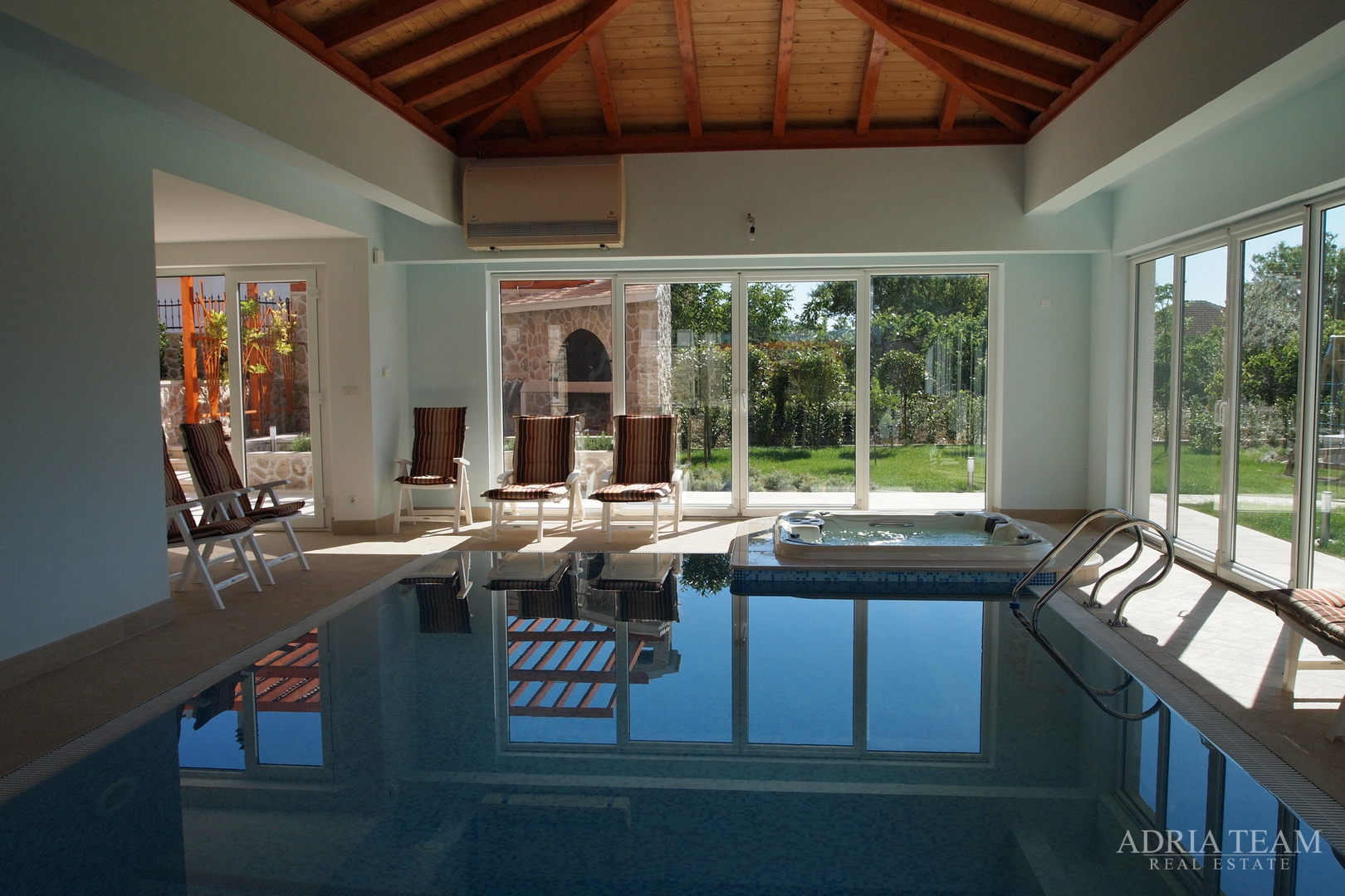 LUXURY VILLAS 2in1!! 100 M AWAY FROM THE MARINA - BETINA, MURTER