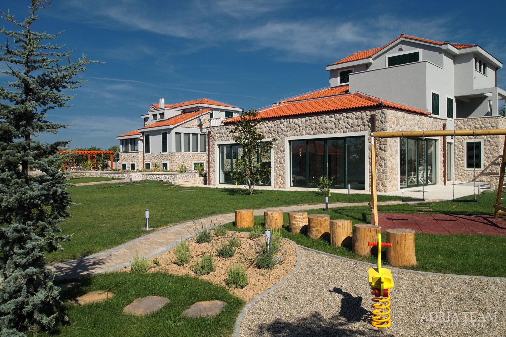 LUXURY VILLAS 2in1!! 100 M AWAY FROM THE MARINA - BETINA, MURTER