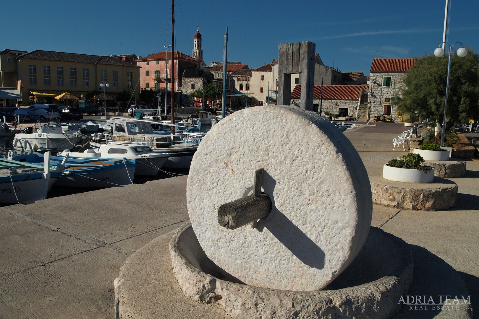 LUXURY VILLAS 2in1!! 100 M AWAY FROM THE MARINA - BETINA, MURTER