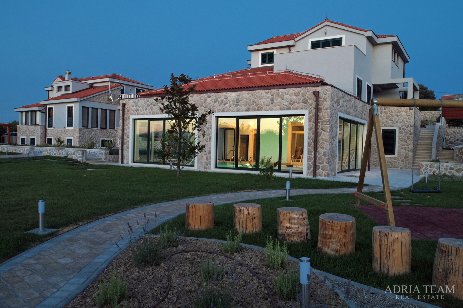 LUXURY VILLAS 2in1!! 100 M AWAY FROM THE MARINA - BETINA, MURTER