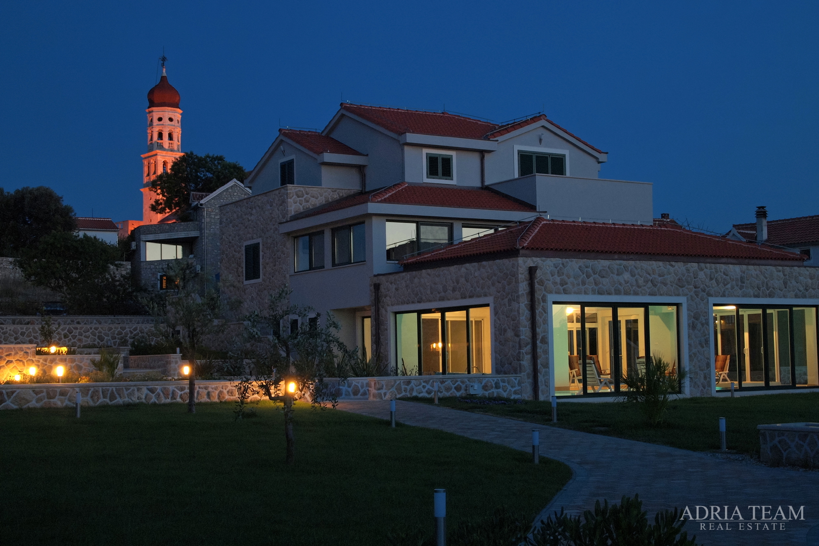LUXURY VILLAS 2in1!! 100 M AWAY FROM THE MARINA - BETINA, MURTER