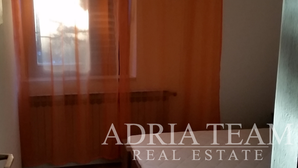 APARTMENT HOUSE 100 m FROM THE SEA, EXCELLENT LOCATION - NOVALJA, PAG