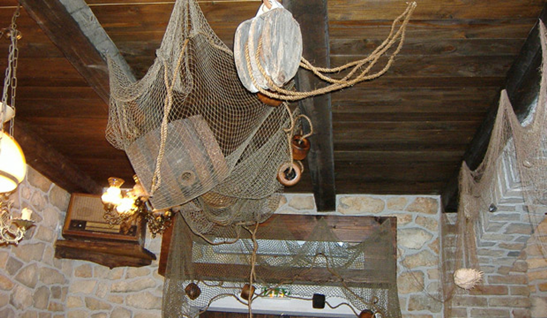 HOTEL S KONOBOM I KROVNOM TERASOM, 1. RED DO MORA - SUKOŠAN